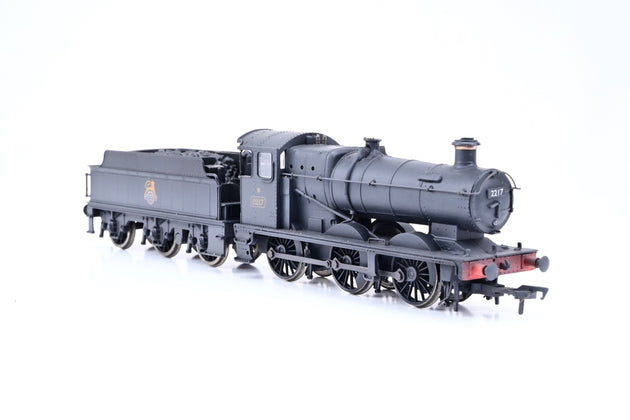 Bachmann OO Gauge 32-305 BR Black Early Emblem Collett Goods w/ Manor Tender No.2217 - Boxed
