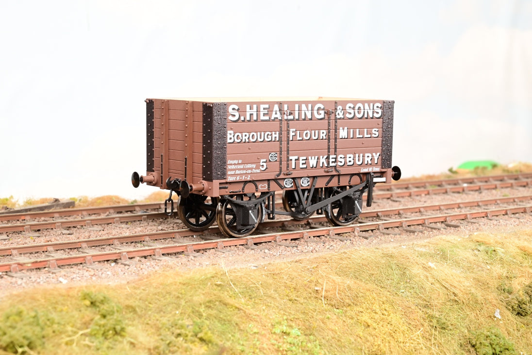 Dapol O Gauge 7F-072-007 'S. Healing & Sons Borough Flour Mills' 7-Pla