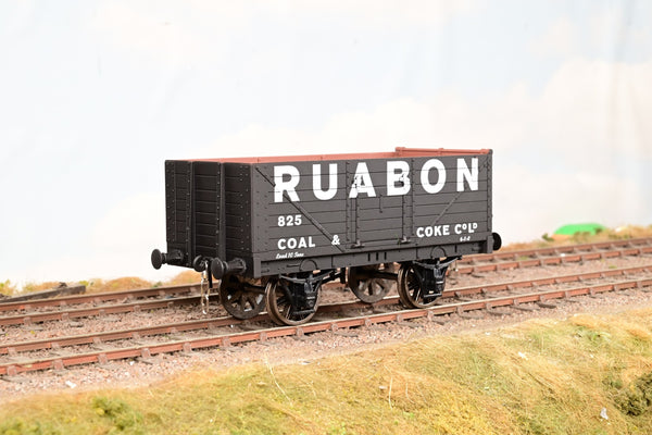 Dapol O Gauge 7F-071-029 'Ruabon' 7-Plank Open Wagon No.825 - Boxed