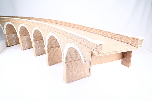 O Gauge Single Track Curved Viaduct - Collection Only