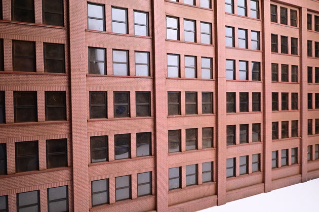 O Gauge Half Releif Phoenix Holdings Warehouse Building