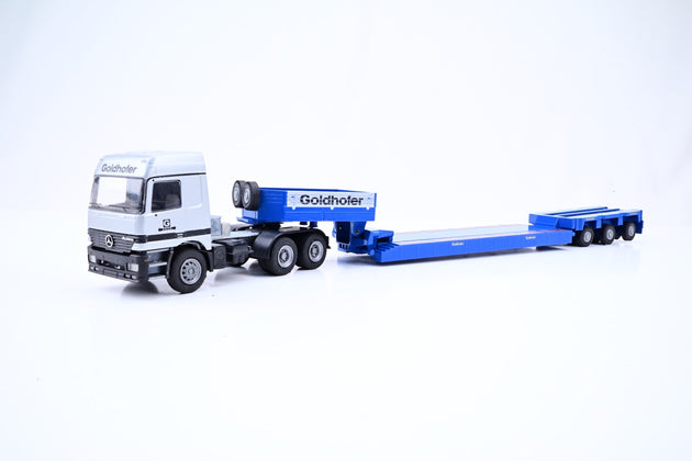 Conrad 1:50 Scale 40117/0 Goldhofer Low Loader + Mercedes Actros Silver Tractor - Boxed