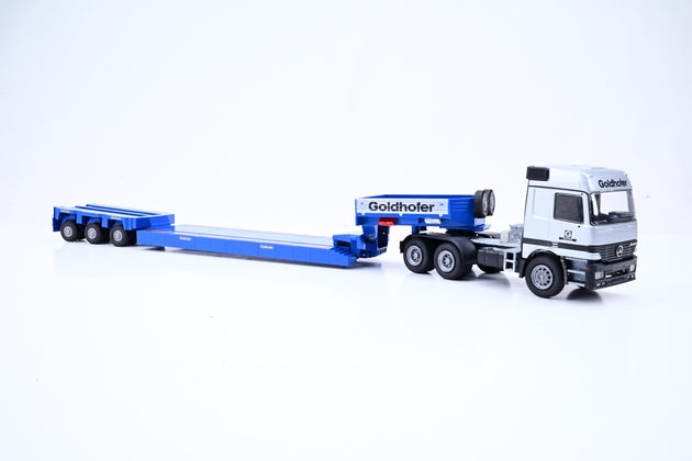 Conrad 1:50 Scale 40117/0 Goldhofer Low Loader + Mercedes Actros Silver Tractor - Boxed