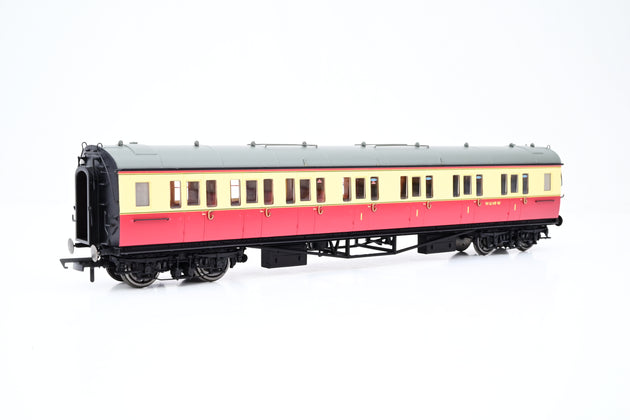 Hornby OO Gauge R40474 BR Collet Coaches Corridor Composite LH 6149