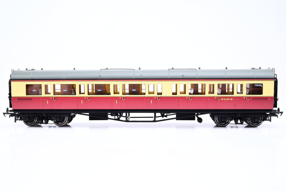 Hornby OO Gauge R40474 BR Collet Coaches Corridor Composite LH 6149