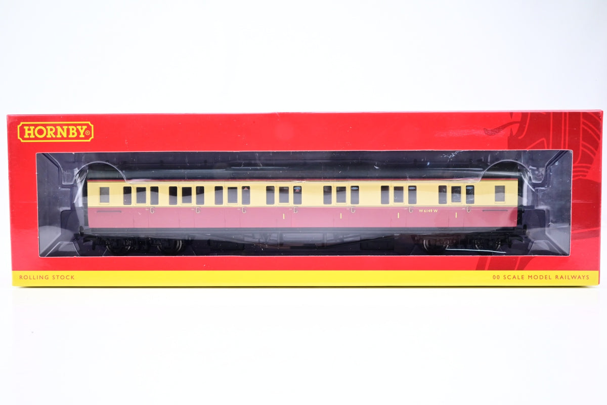 Hornby OO Gauge R40474 BR Collet Coaches Corridor Composite LH 6149