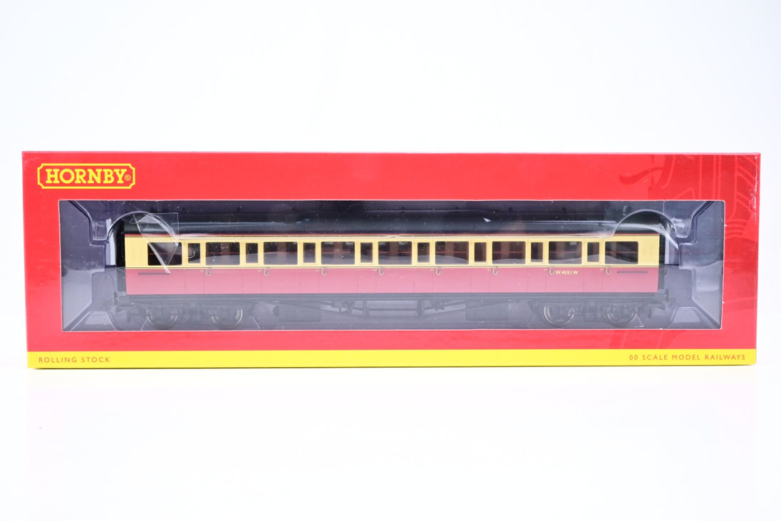 Hornby OO Gauge R40476 BR Collet Coaches Third 4551