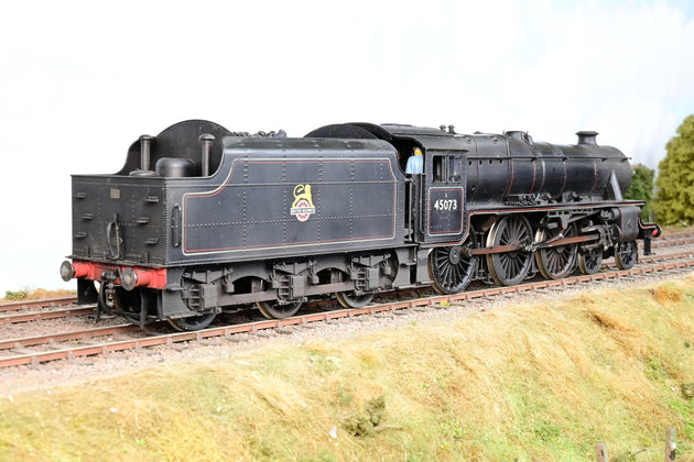 Sancheng O Gauge BR Black Early Emblem Stanier Class 5 'Black Five' No.45073
